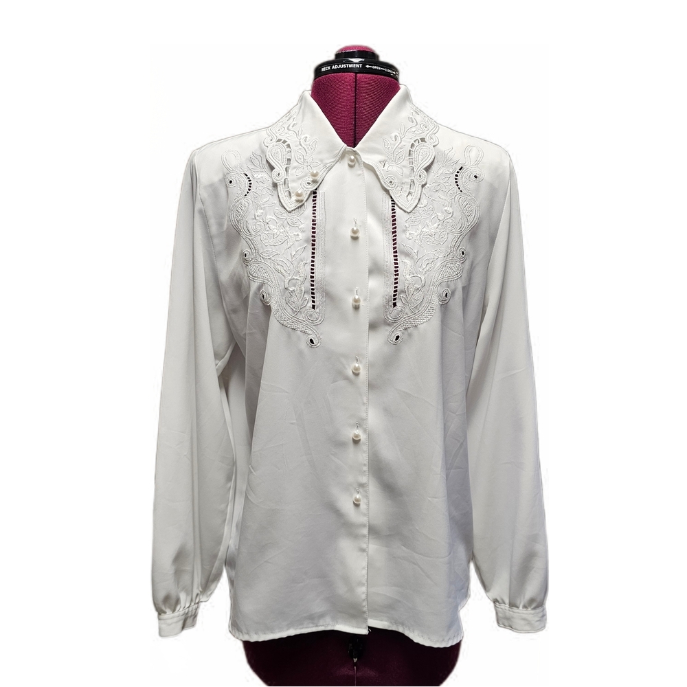 Christie & Jill 80's Vintage Elegant White Embroidered Women's Blouse